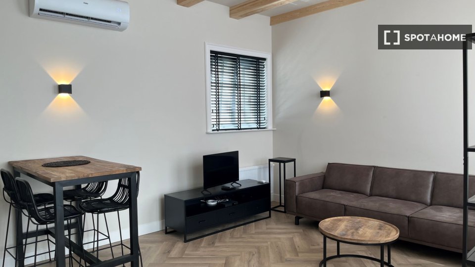 Apartment Amsterdam, 2 beds, 78m² — photo 11