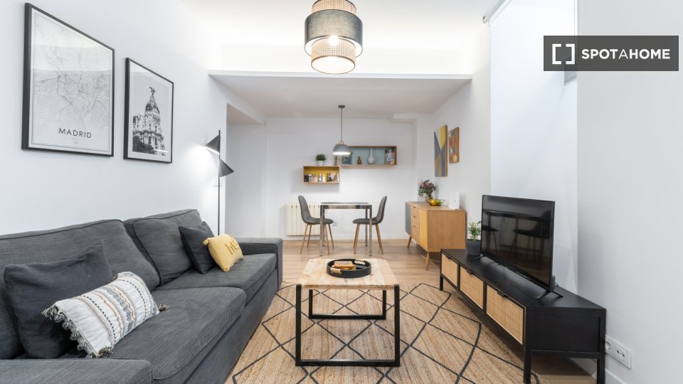 Apartment Madrid, 1 bed, 62m² — photo 13