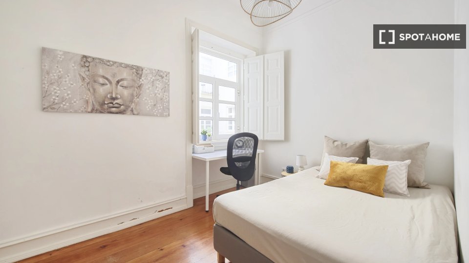 Double room Lisbon, 7 beds — photo 1