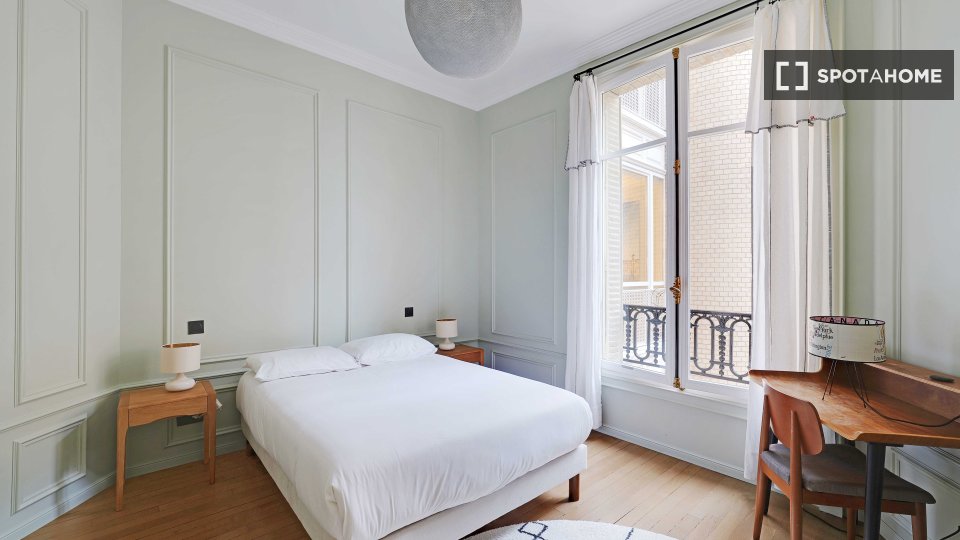 Apartment Paris, 3 beds, 130m² — photo 8