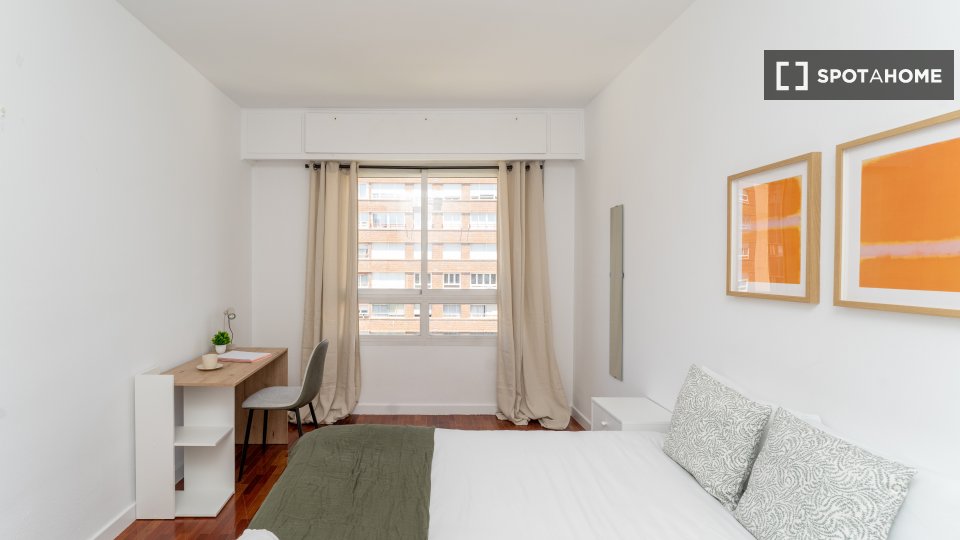Double room Madrid, 7 beds — photo 26