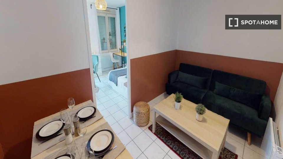 Camera doppia Lione, 4 camere, 90m² — foto 4