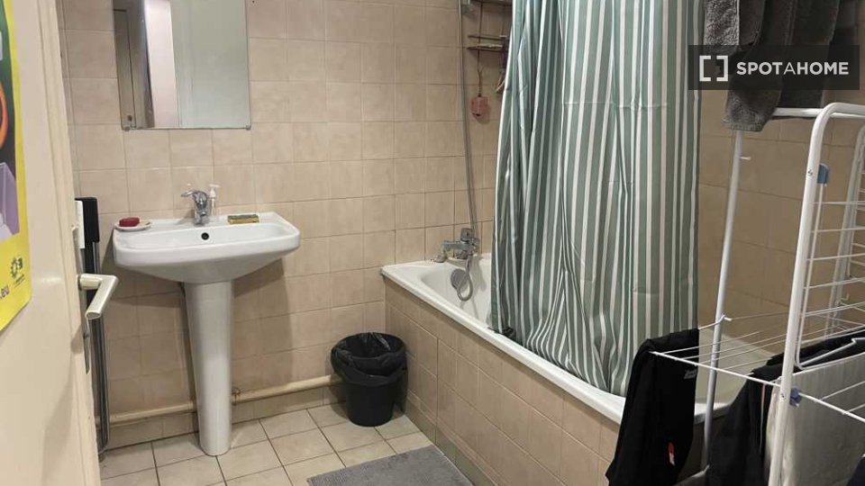 Camera doppia Lione, 5 camere, 90m² — foto 3