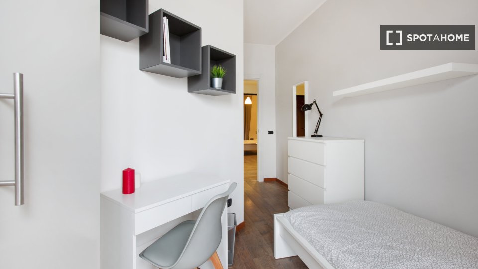 Double room Milan, 6 beds, 141m² — photo 18