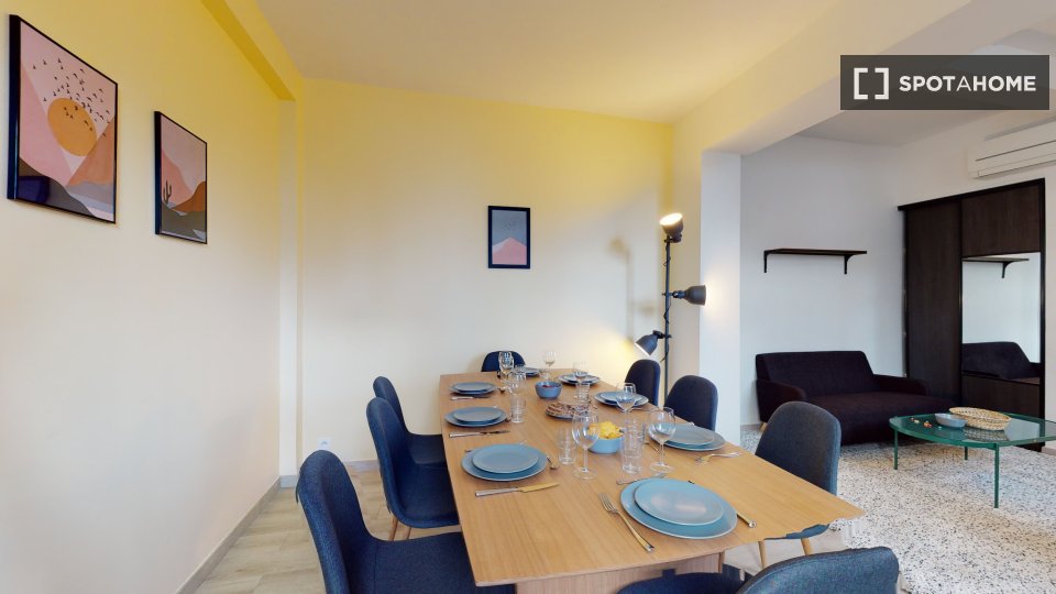 Apartment Paris, 7 beds — photo 1