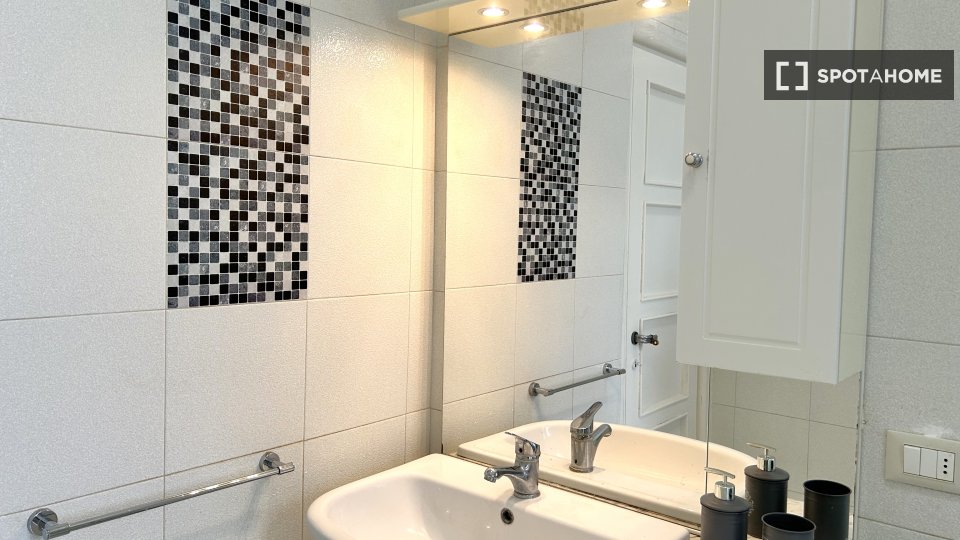 Apartment Milan, 2 beds, 96m² — photo 15