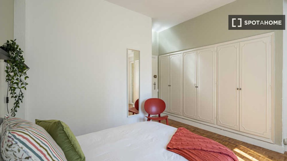 Double room Madrid, 6 beds — photo 91
