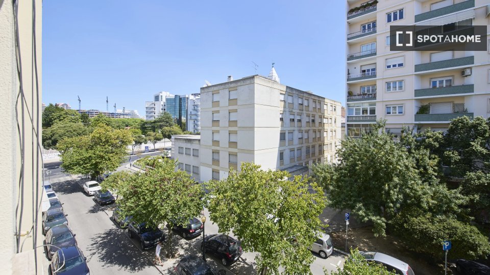 Double room Lisbon, 6 beds — photo 4