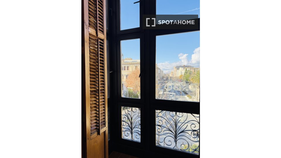 Double room Granada, 1 bed — photo 11
