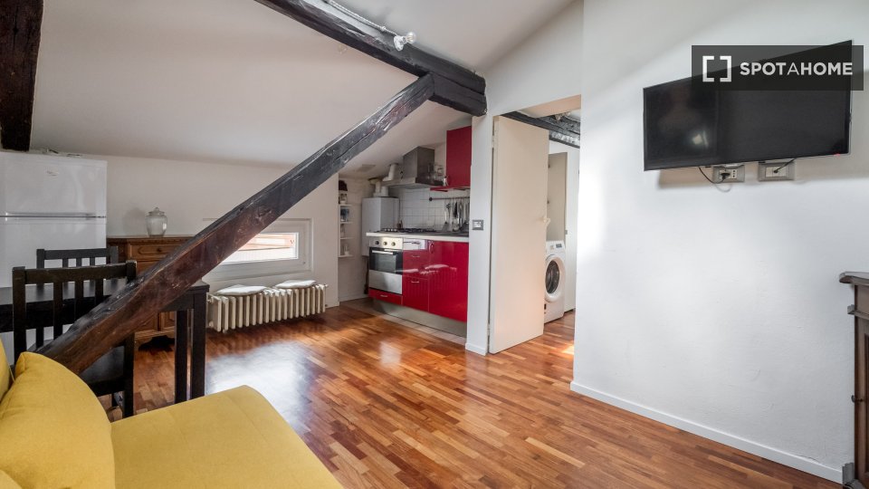 Apartment Bologna, 1 bed — photo 2