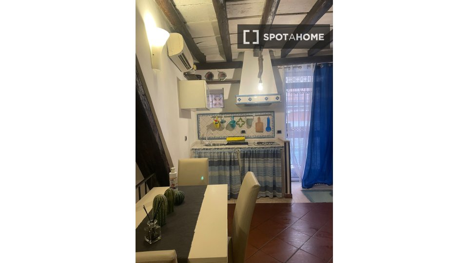 Apartment Rome, 1 bed — photo 15