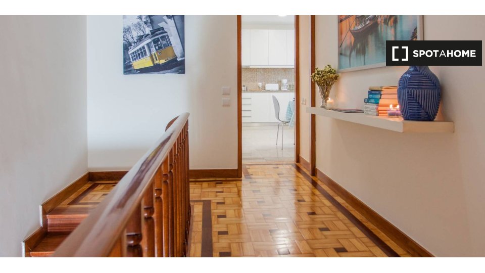 Double room Porto, 5 beds — photo 2