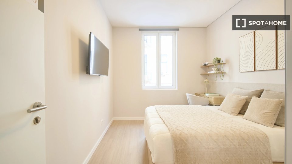 Double room Lisbon, 10 beds — photo 1