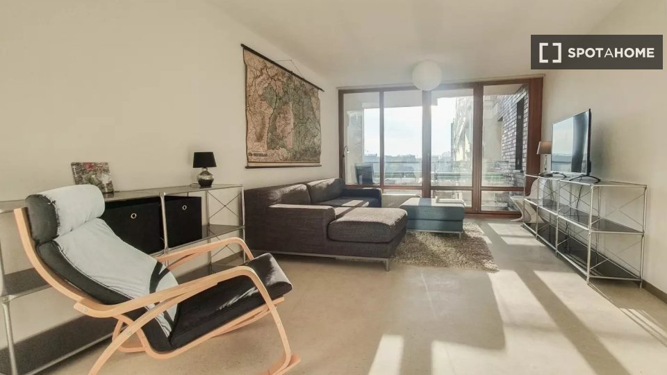 Apartment Berlin, 1 bed, 73m² — photo 1