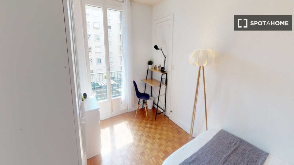 Double room Paris, 4 beds, 70m² — photo 24