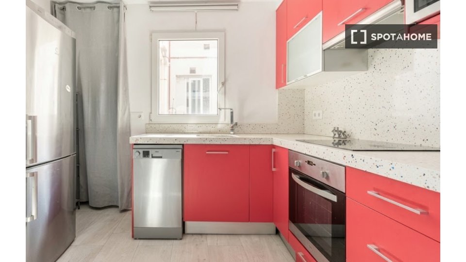 Apartamento de 2 dormitorios en alquiler en Universidad, Madrid