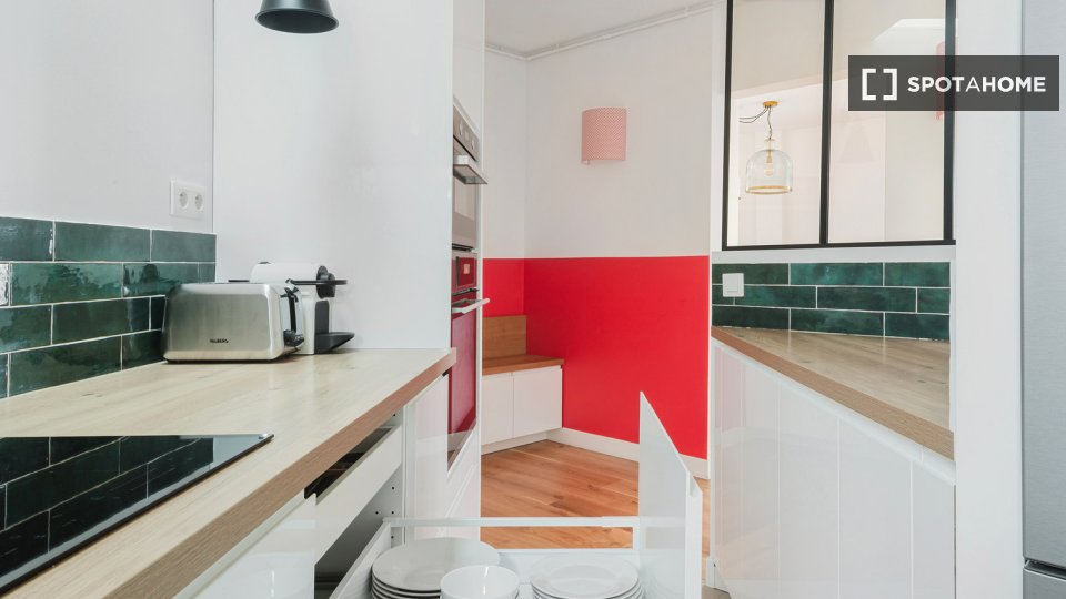 Apartment Paris, 2 beds, 76m² — photo 13