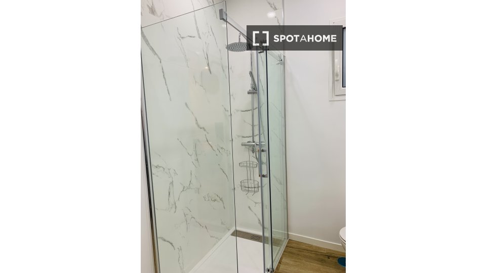 Apartment Madrid, 3 beds, 76m² — photo 17