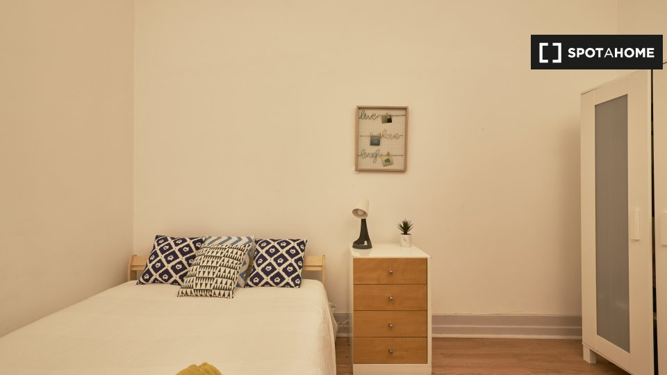 Double room Lisbon, 13 beds — photo 3