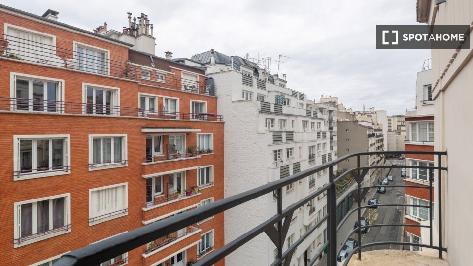 Apartment Paris, 2 beds, 64m² — photo 12