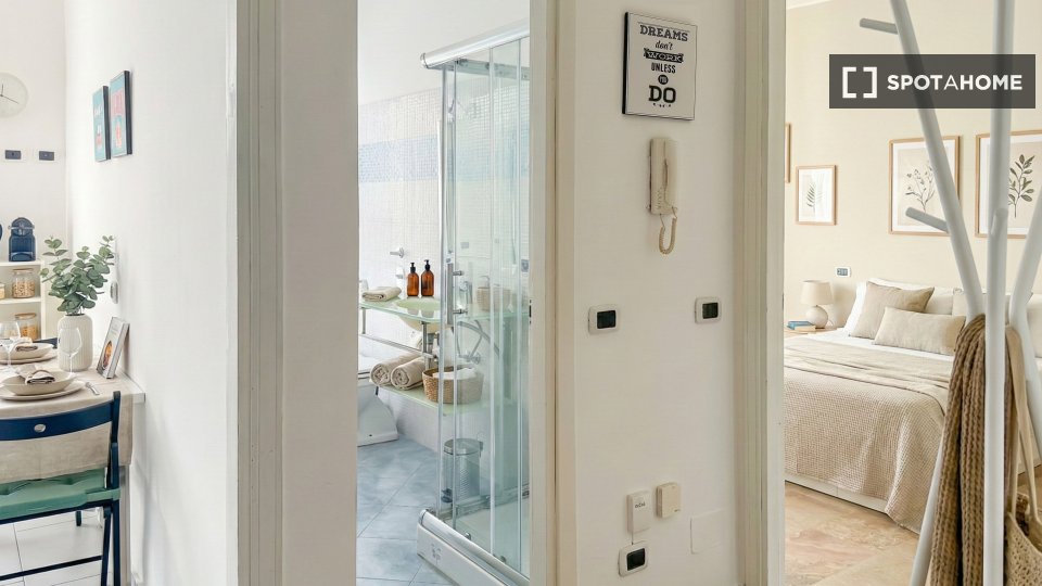 Apartment Milan, 1 bed, 35m² — photo 26