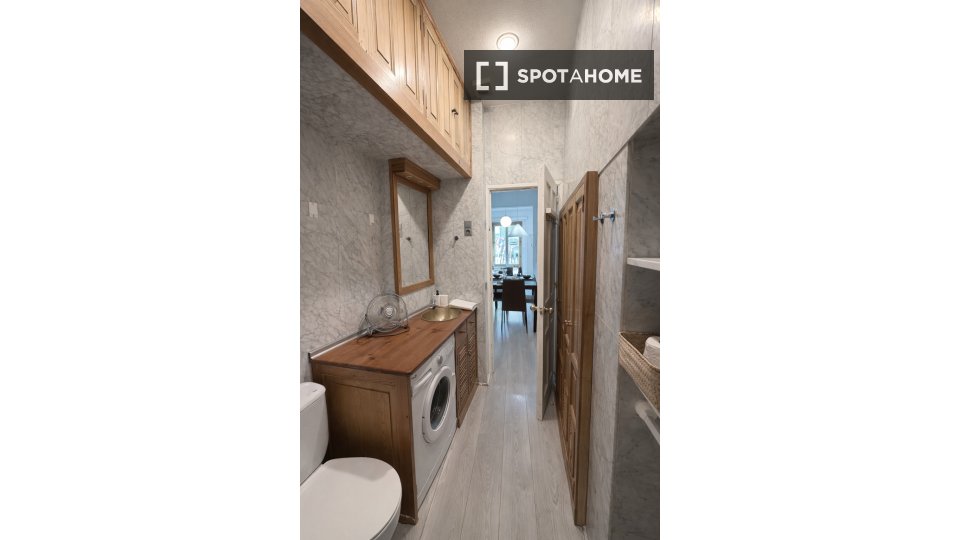 Apartment Madrid, 2 beds, 72m² — photo 12