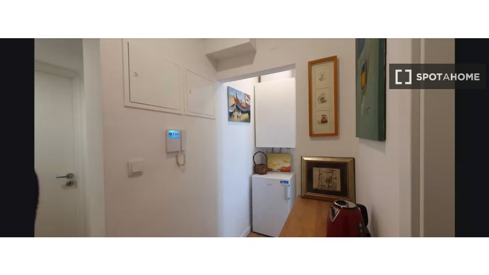 Apartment Lisbon, 3 beds — photo 19