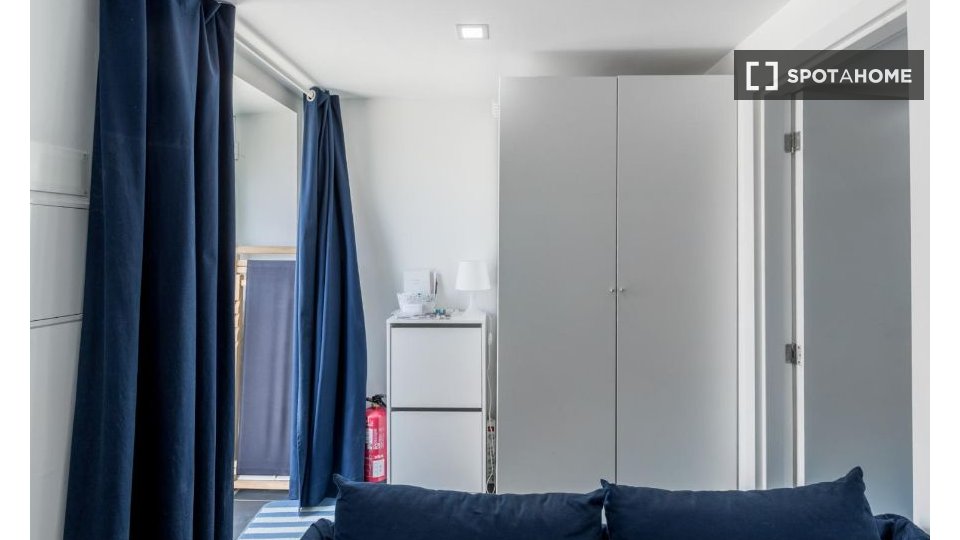 Apartment Porto, 1 bed, 54m² — photo 9