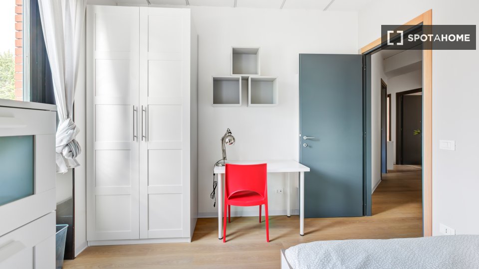 Double room Milan, 7 beds, 166m² — photo 8