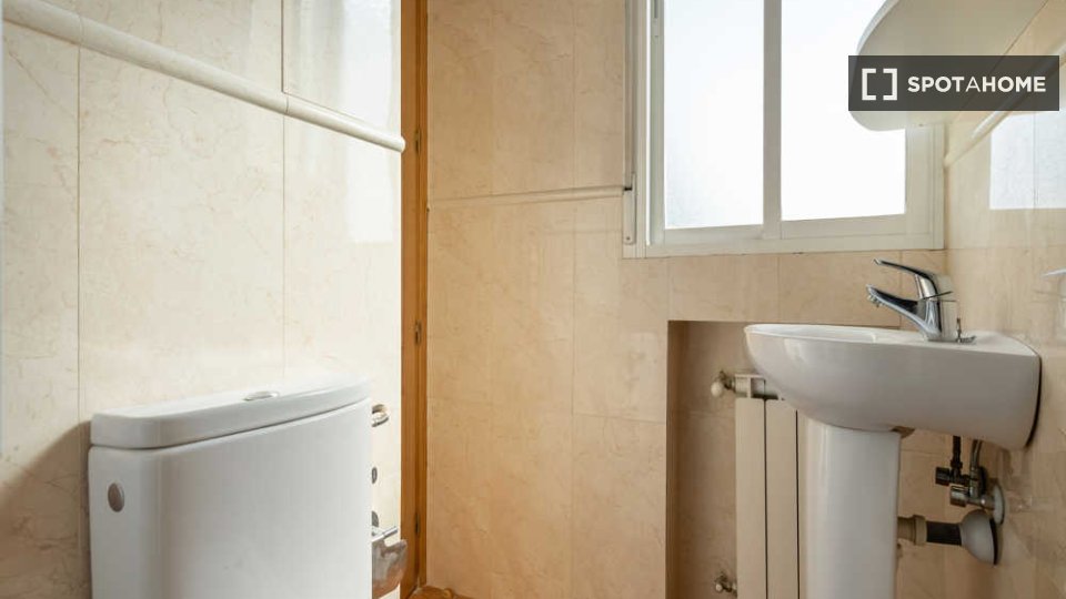 Camera doppia Madrid, 34 camere — foto 11