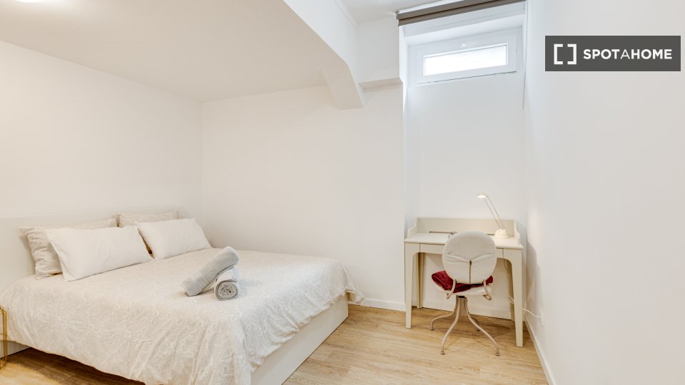 Apartment Lisbon, 2 beds — photo 1