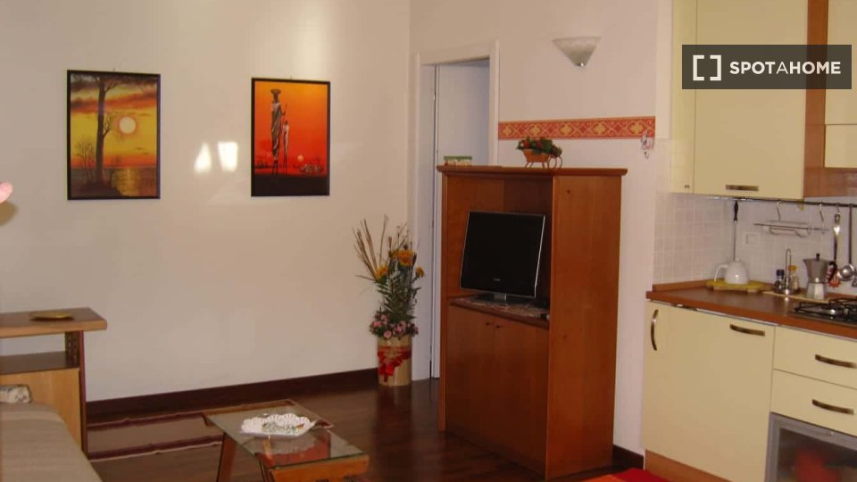 Apartment Milan, 1 bed, 65m² — photo 7