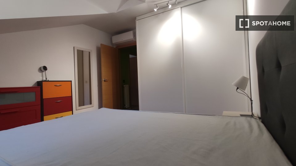 Habitación en piso compartido en Granada