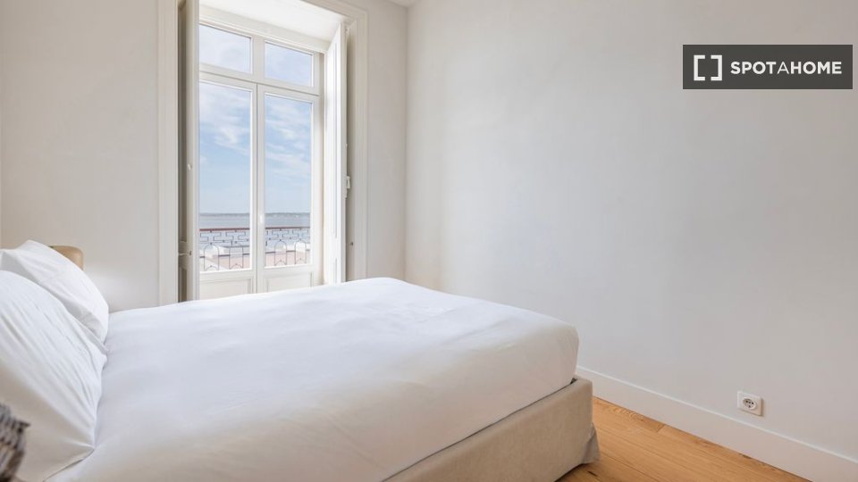 Apartment Lisbon, 2 beds — photo 9