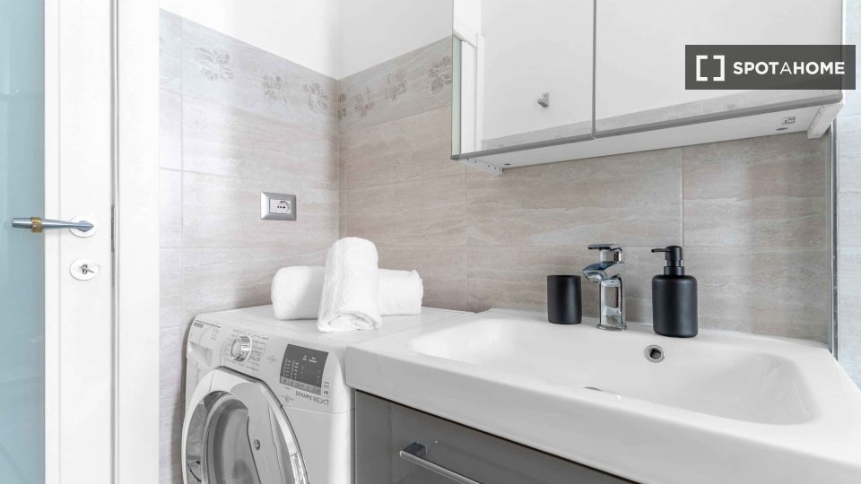 Apartment Milan, 1 bed, 45m² — photo 4