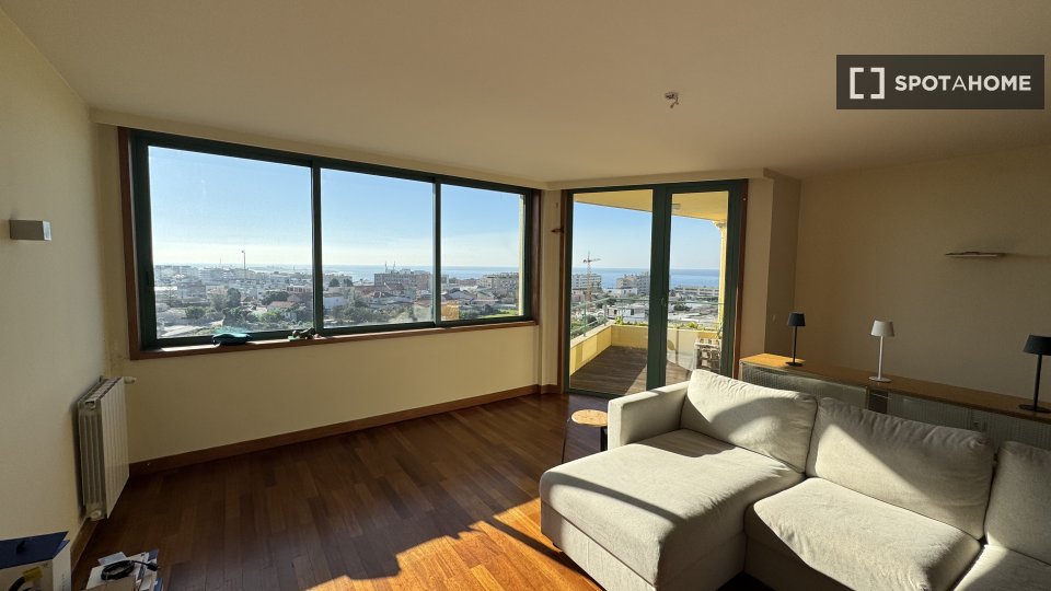 Apartment Porto, 4 beds, 200m² — photo 4