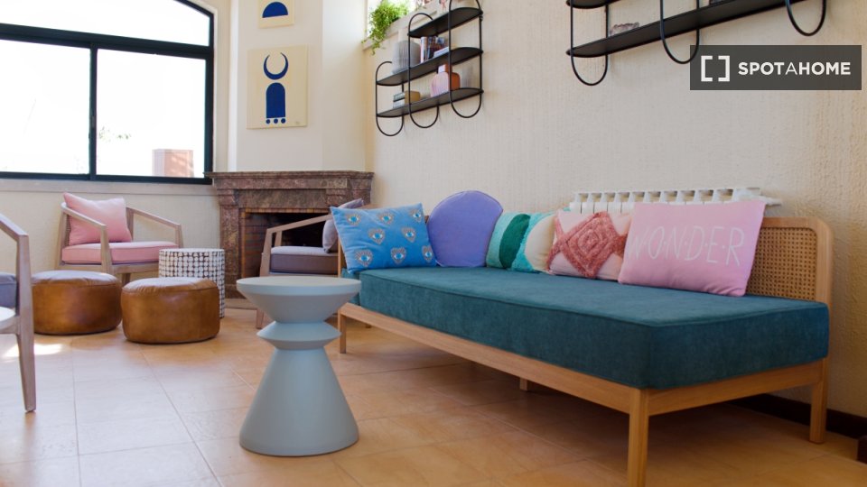 Apartment Lisbon, 10 beds — photo 15
