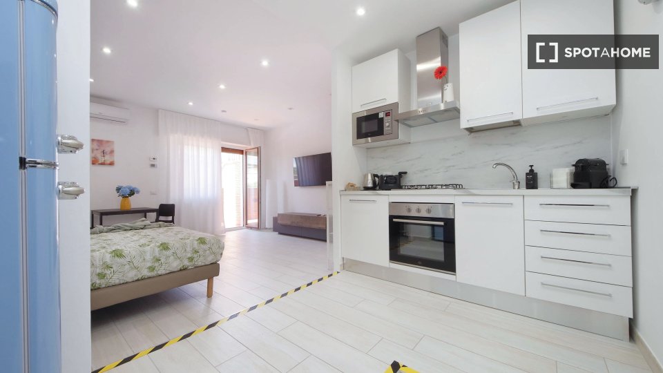 Apartment mono Rome — photo 15