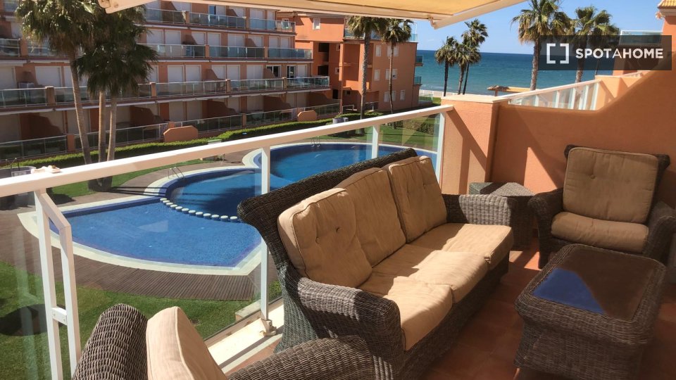 Apartment Alicante, 2 beds, 92m² — photo 1