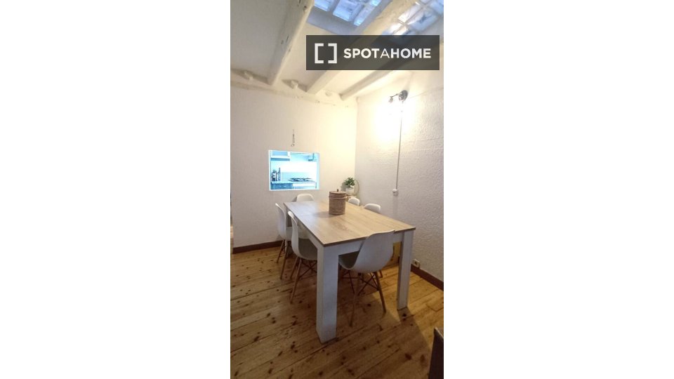 Apartment Madrid, 2 beds, 130m² — photo 2