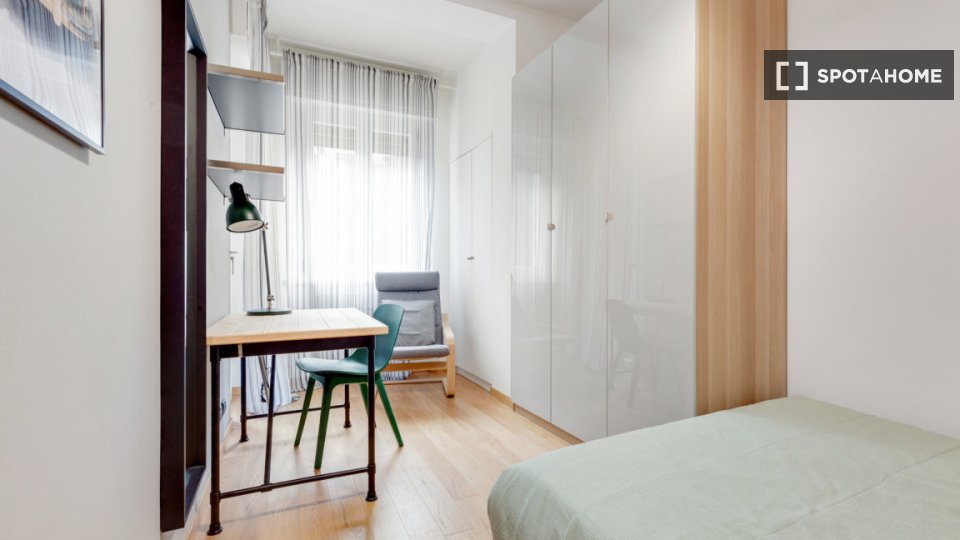 Double room Milan, 5 beds, 139m² — photo 7