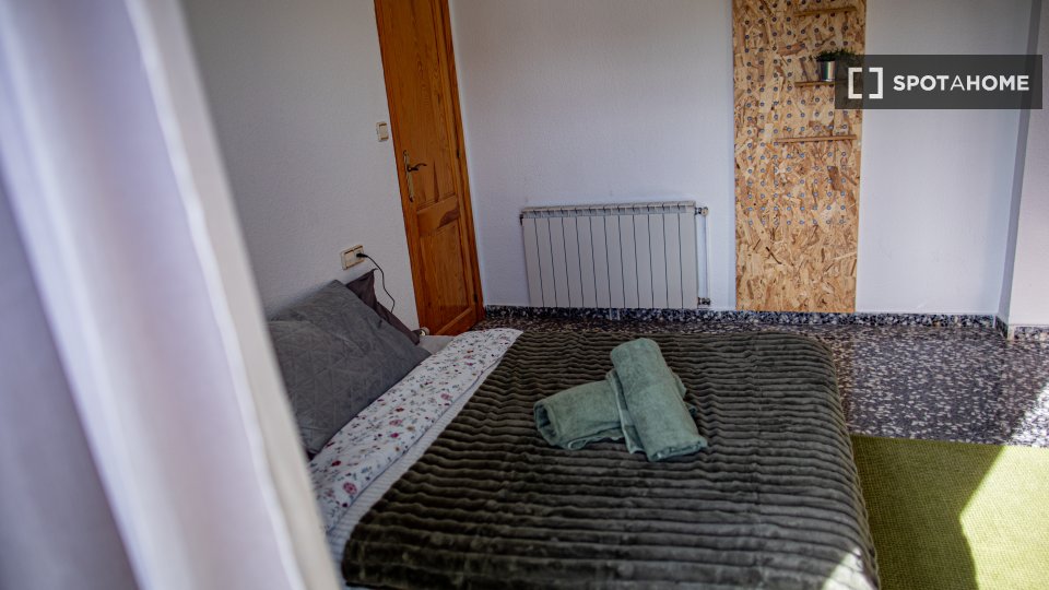 Double room Valencia, 4 beds, 140m² — photo 6