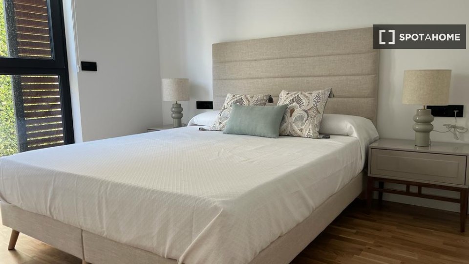 Apartment Malaga, 3 beds, 120m² — photo 7