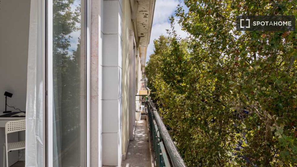 Double room Lisbon, 7 beds — photo 12
