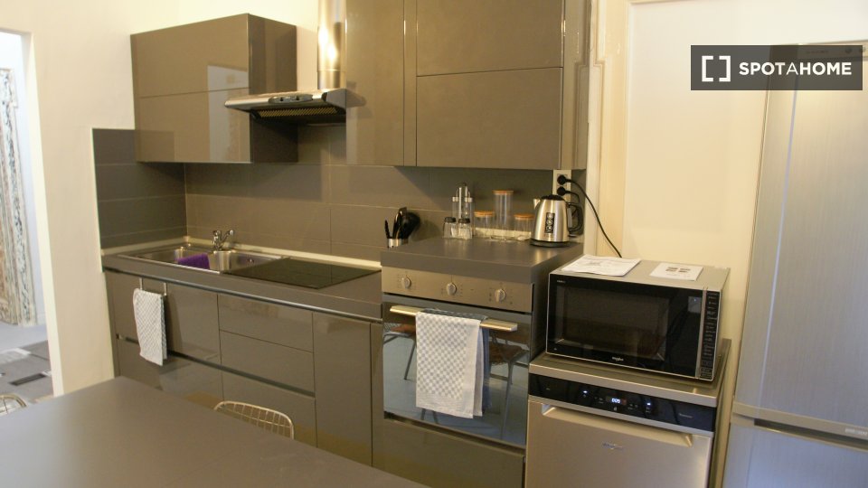 Double room Milan, 1 bed, 140m² — photo 5