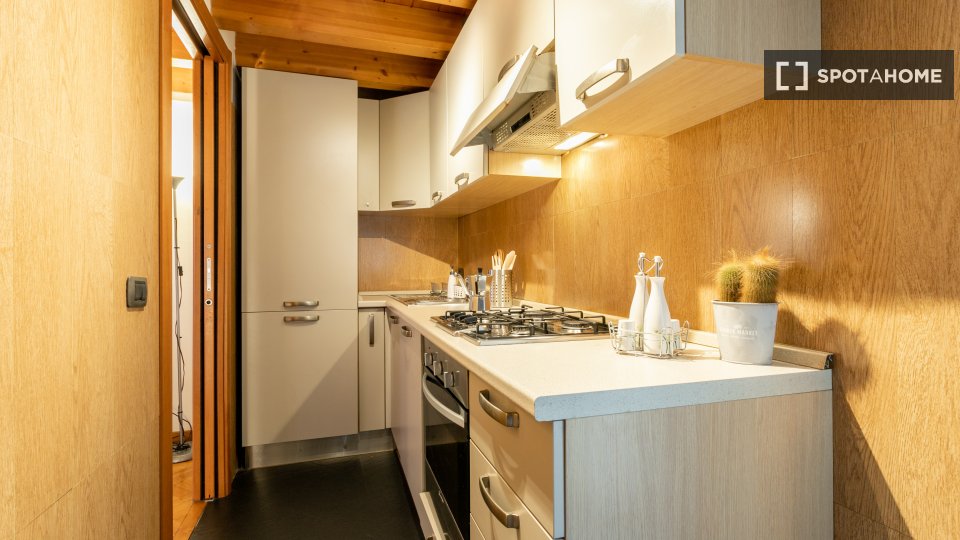 Apartment Milan, 2 beds, 75m² — photo 15