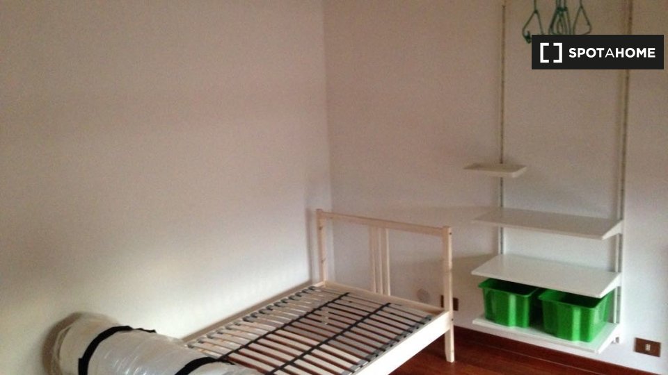Double room Rome, 4 beds — photo 17