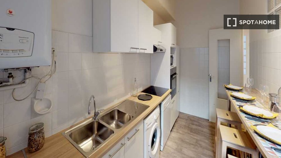 Double room Toulouse, 4 beds, 110m² — photo 3
