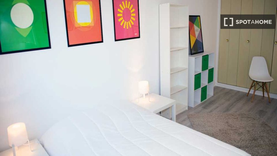 Double room Paris, 4 beds, 90m² — photo 5