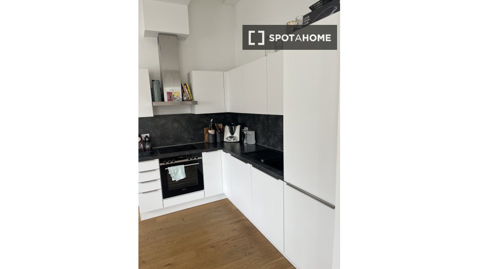 Apartment mono Berlin, 81m² — photo 3